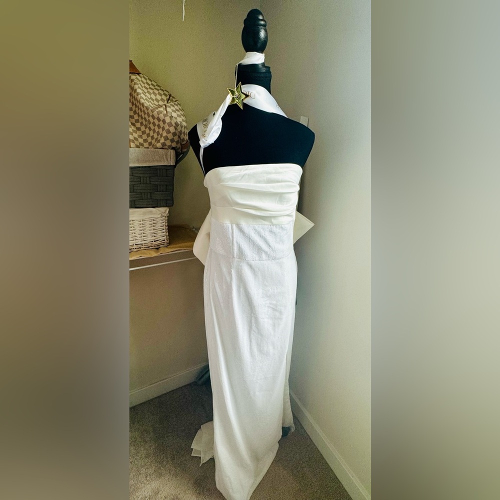 CLUB L LONDON Sexy Sequin White Gown